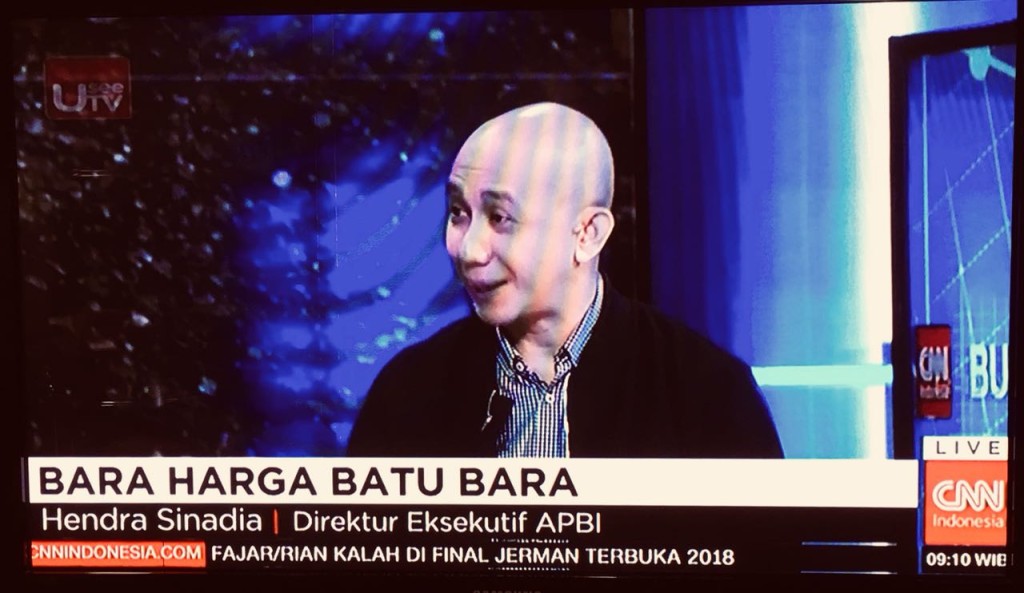 Pak Hendra Sinadia ( Direktur Eksekutif APBI-ICMA) diundang sebagai pembicara di CNN Indonesia